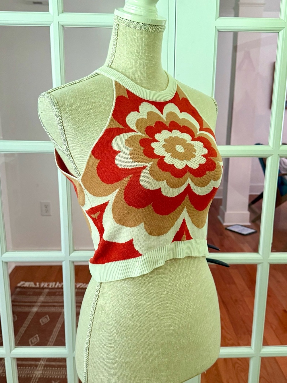 Witty Fox Cropped Floral Sweater Tank